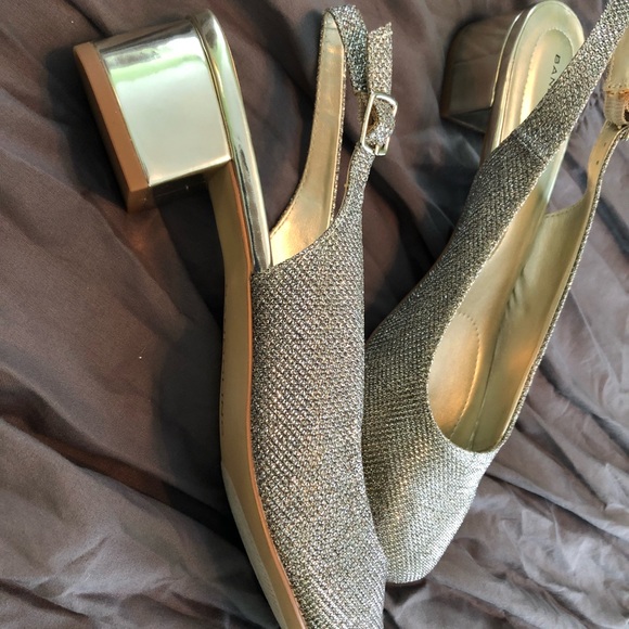 Bandolino sling backs size 8.5 M. - Picture 4 of 5